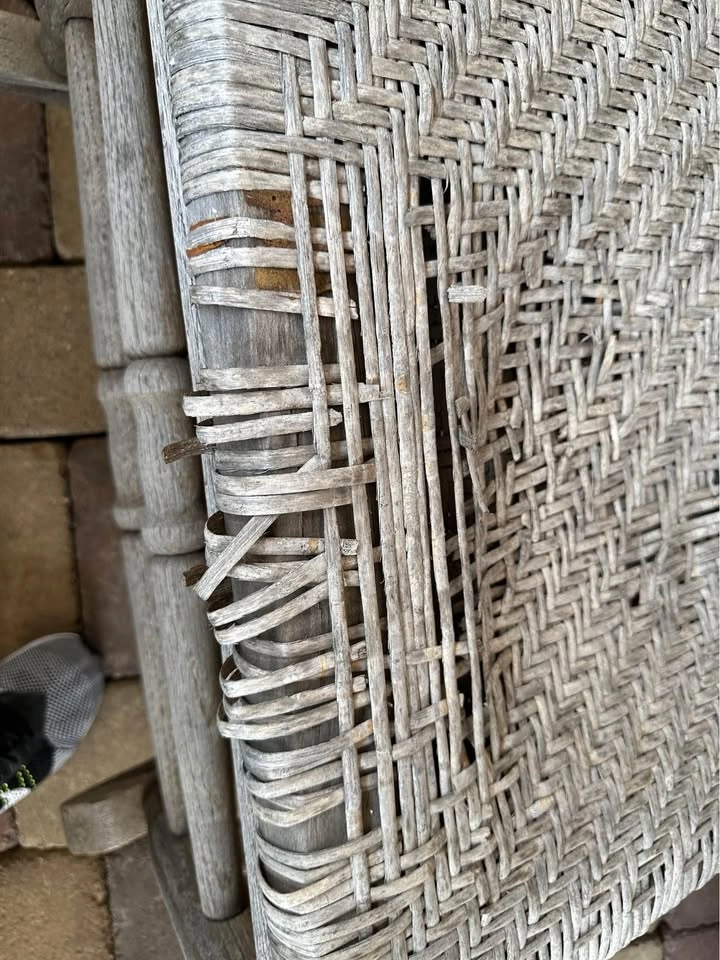 Rocking Wood Chair - photo 3