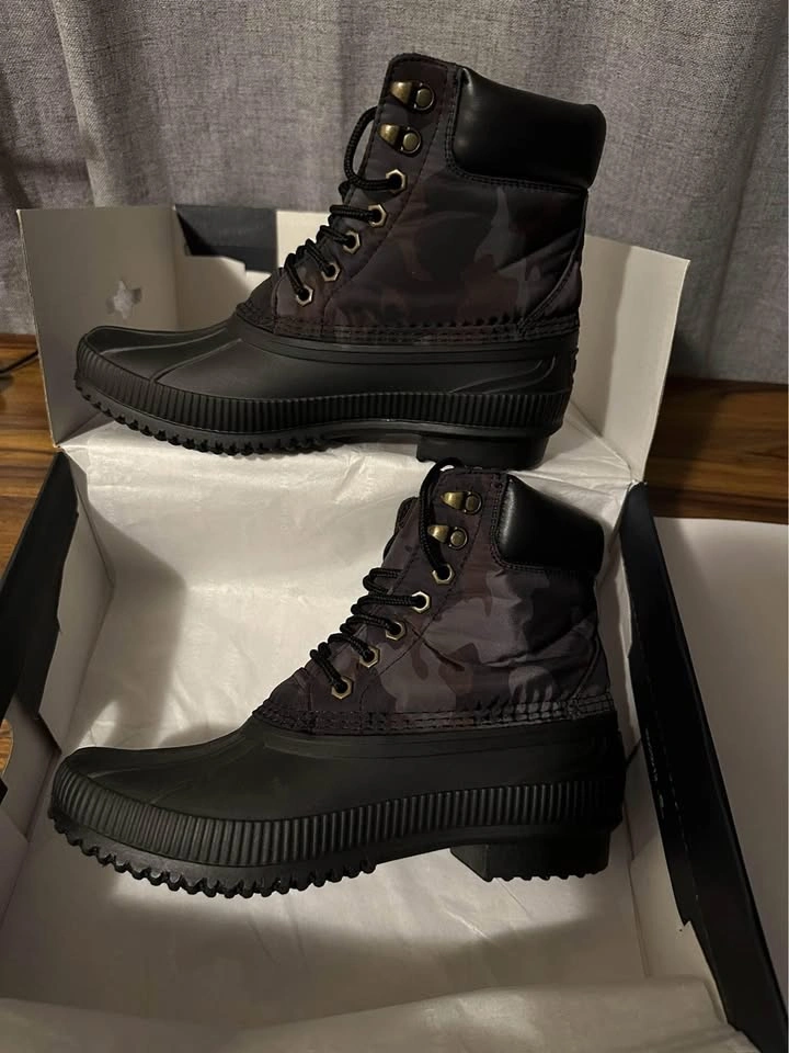 Rain/Snow Boots Size 7 - photo 2