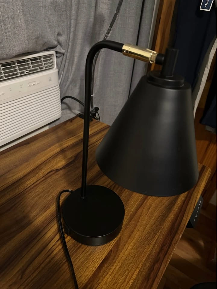 Black Metal Desk Lamp with Dual USB Ports - photo 4