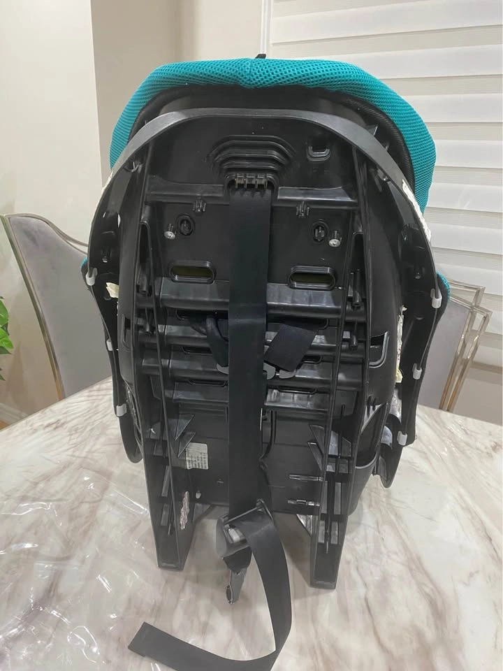 Evenflo Child Car Seat - photo 3