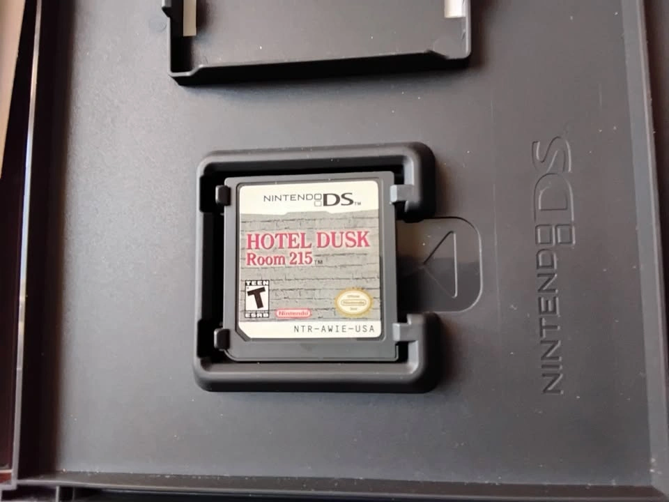 Hotel Dusk: Room 215 - photo 4