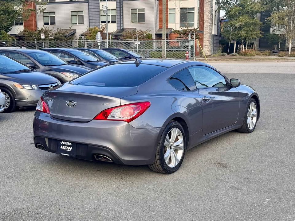 2010 Hyundai Genesis Coupe - photo 4
