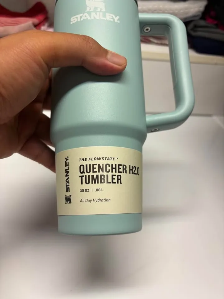 Stanley Quencher H2.0 FlowState™ Tumbler 30oz - Brand New - photo 2
