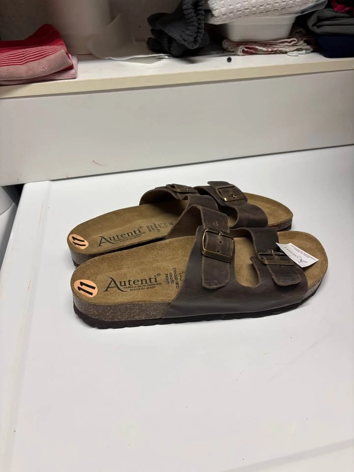 NWT Autenti Men’s Genuine Leather Sandals Size 11- Made in Spain - photo 2