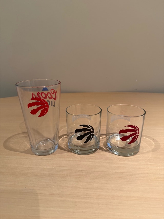 Toronto Raptors Branded Glasses Set