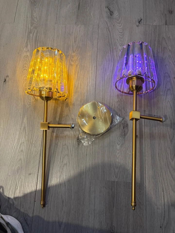 Pair of Gold Crystal Wall Sconces - photo 3