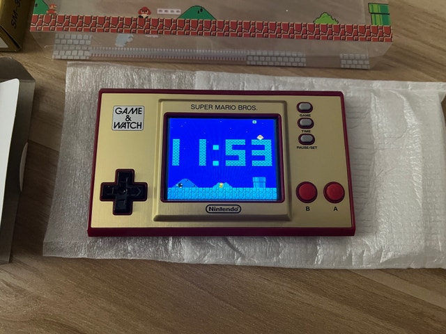 Super Mario Bros. Game & Watch - photo 4