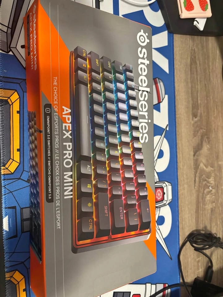 STEELSERIES APEX PRO MINI GEN 3 GAMING KEYBOARD