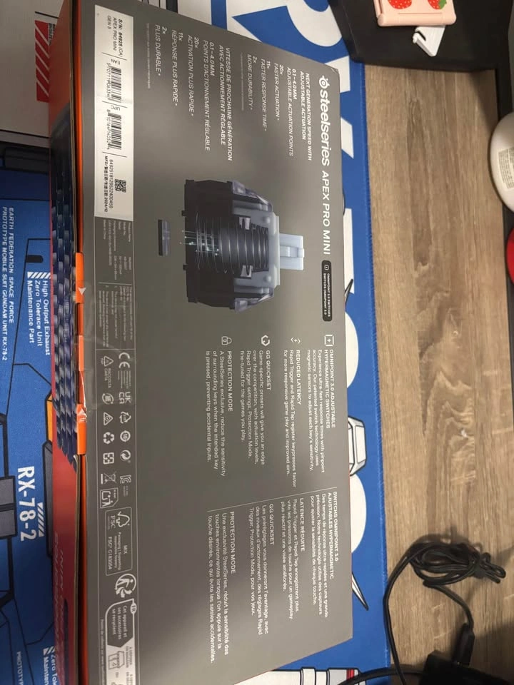 STEELSERIES APEX PRO MINI GEN 3 GAMING KEYBOARD - photo 2