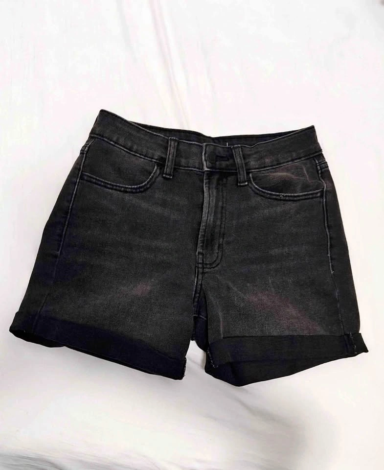 dark grey jorts