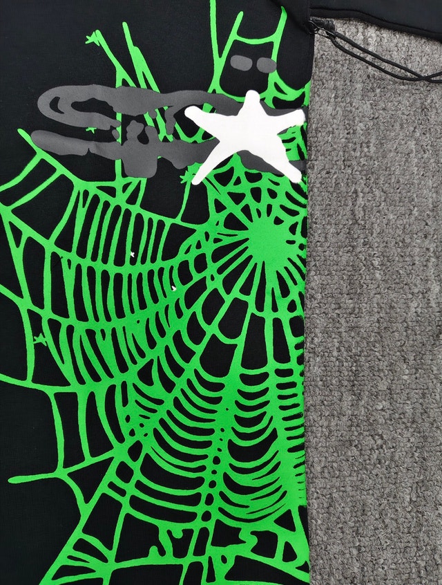 Sp5der Black Heavy Web SS Tee - photo 5