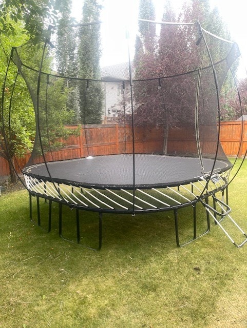Large Square Springfree Trampoline