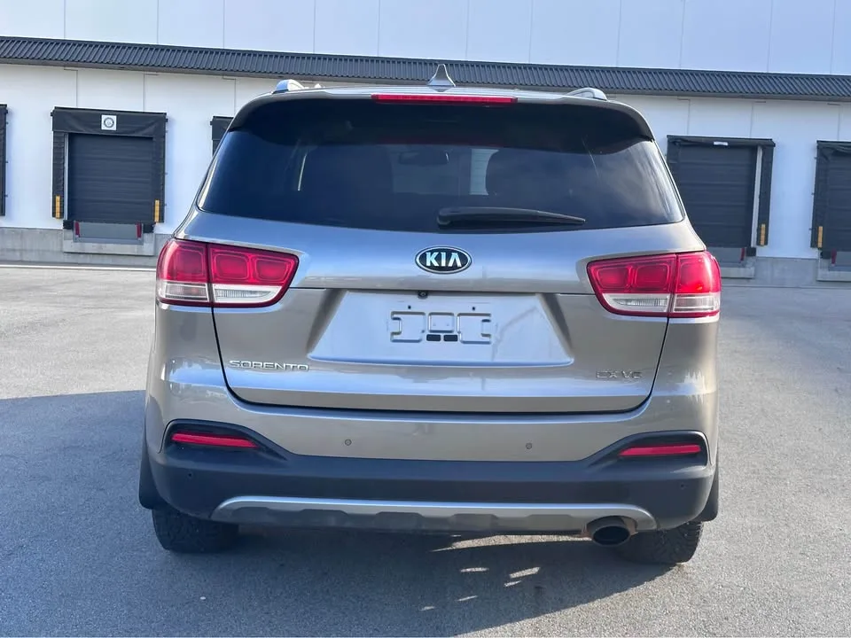 2017 Kia Sorento image indicator(4)