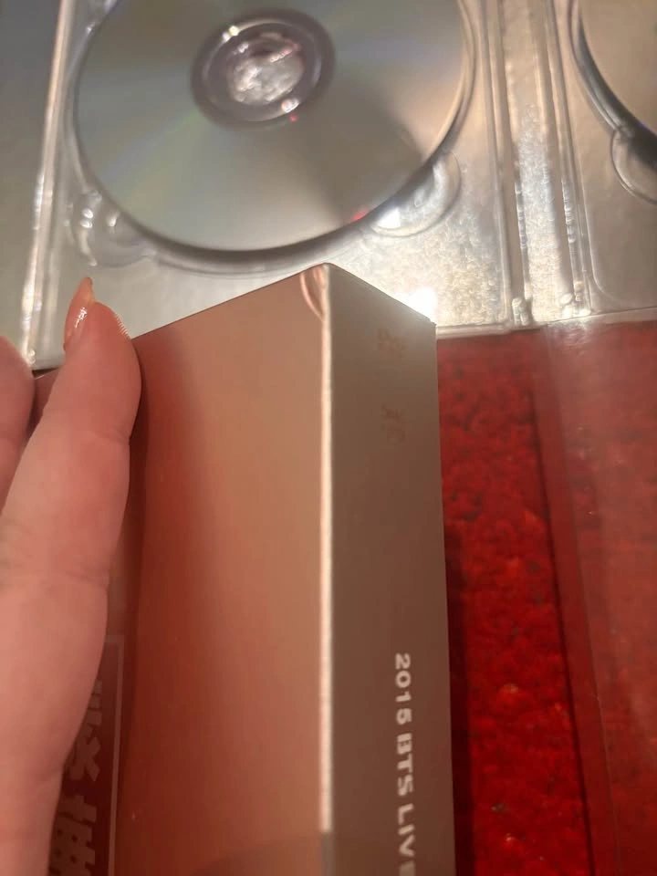 BTS DVDs - 2015 BTS Live On Stage HYYH - photo 2
