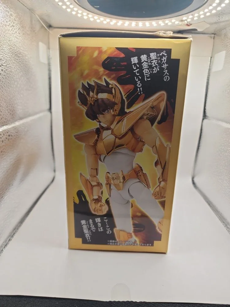 CABALLERO DEL ZODIACO PEGASO SEYA CON ARMADURA DORADA image indicator(6)