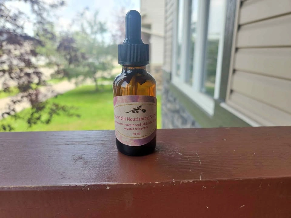 Rose Gold Nourishing Face Oil