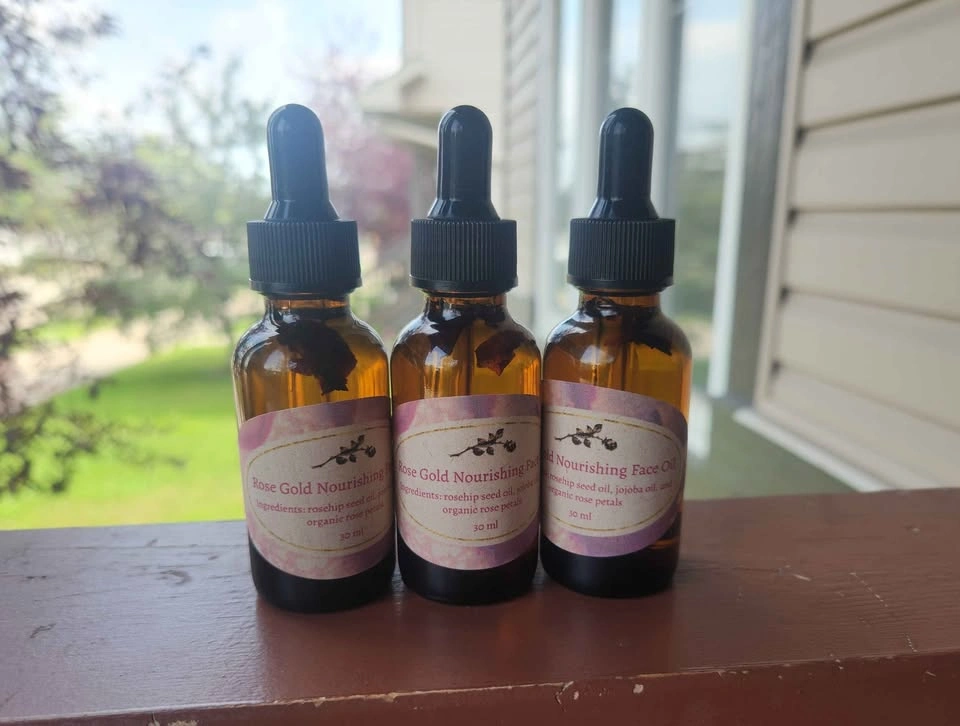 Rose Gold Nourishing Face Oil - photo 2