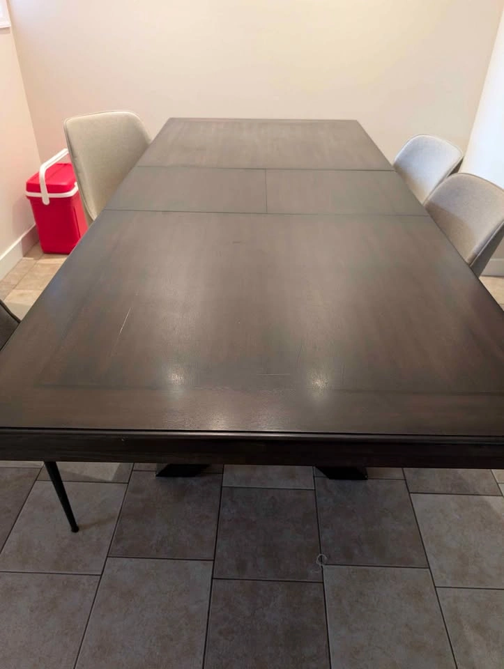 Dining Table - photo 4