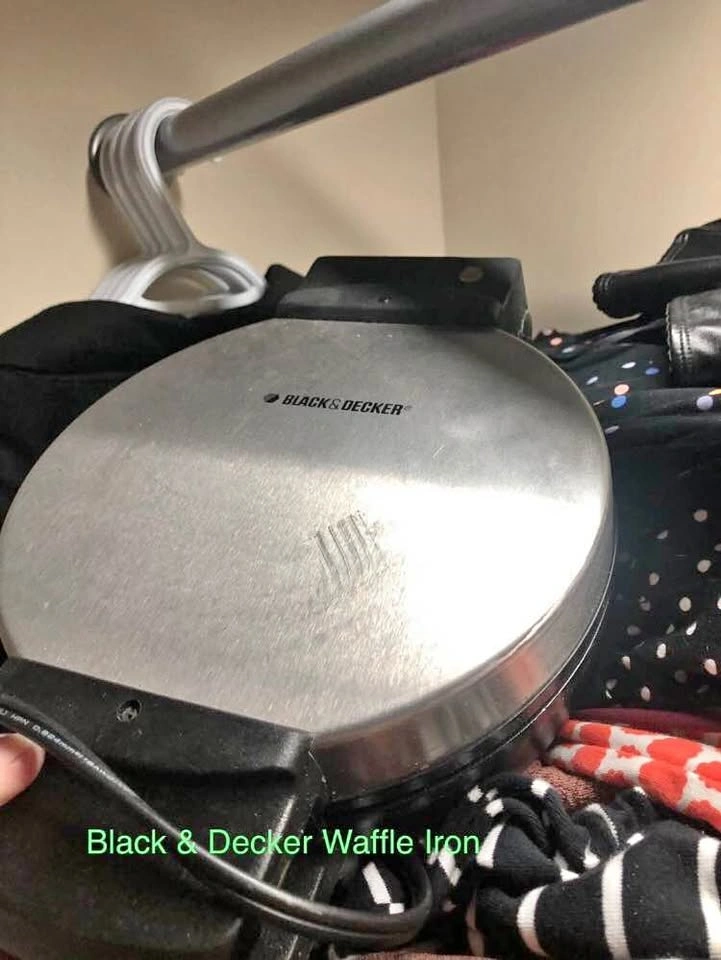Black & Decker Waffle Iron 🧇
