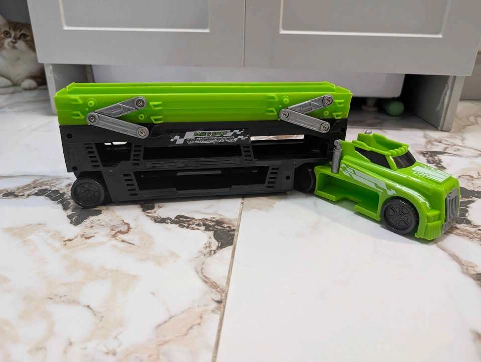 Car Carrying Toy Trucks - photo 4