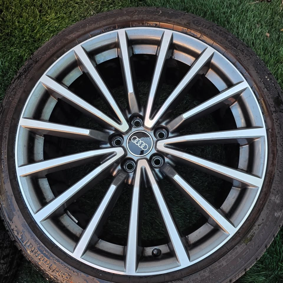 255/35/19 Continental All-Season Tires with Audi OEM Rims - photo 3