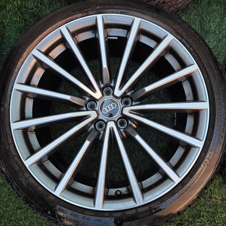 255/35/19 Continental All-Season Tires with Audi OEM Rims - photo 4