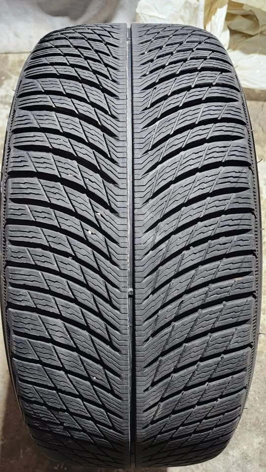 275/45/20 Michelin Pilot Alpin 5 SUV Winter Tires - photo 5