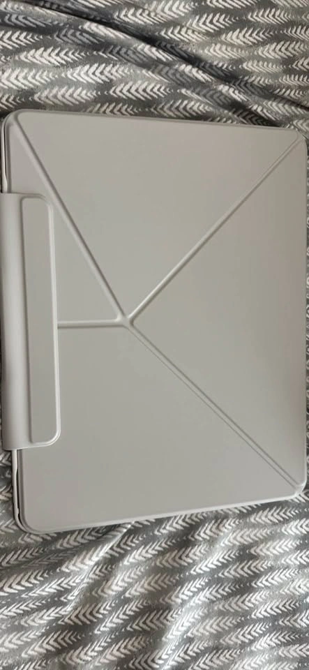 12.9 inch Ipad magnetic folio case - photo 2