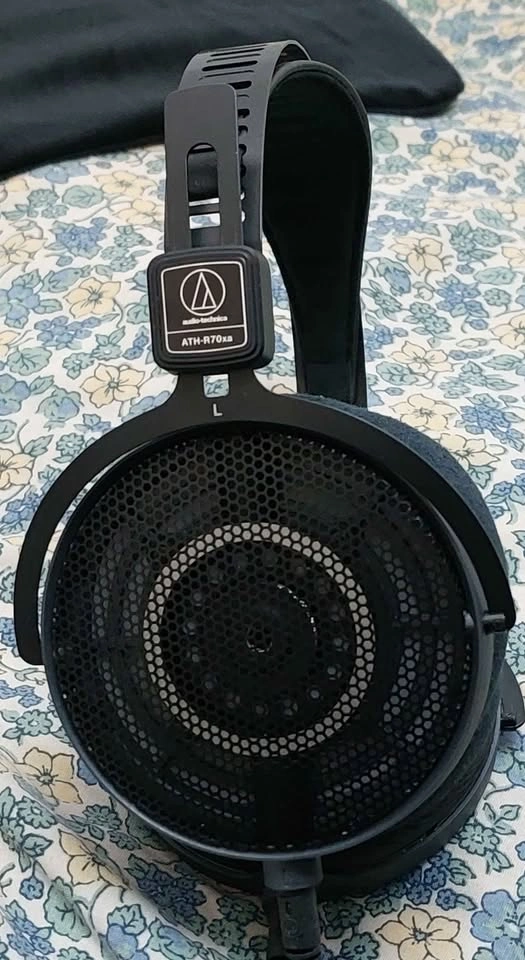 Audio-Technica ATH-R70xa Open-Back Reference Headphones - photo 2