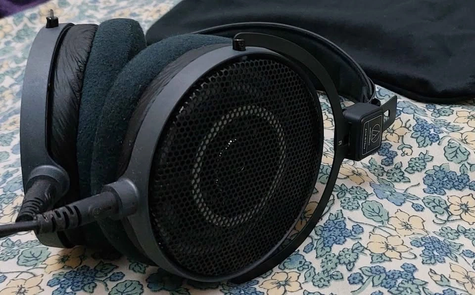 Audio-Technica ATH-R70xa Open-Back Reference Headphones - photo 3