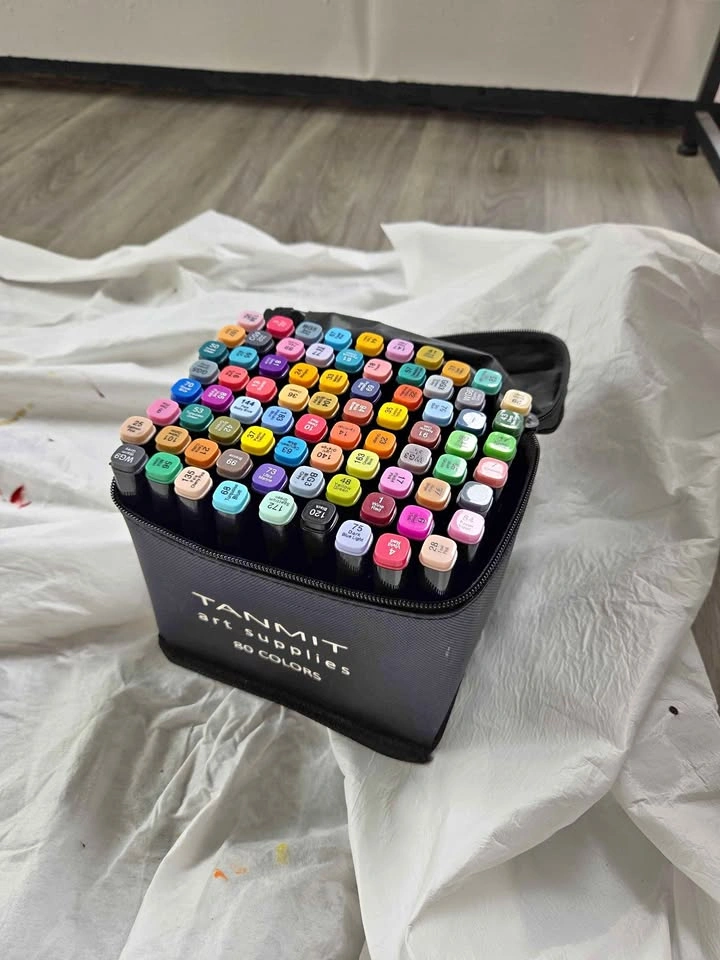 Tanmit Colors Art Markers Set