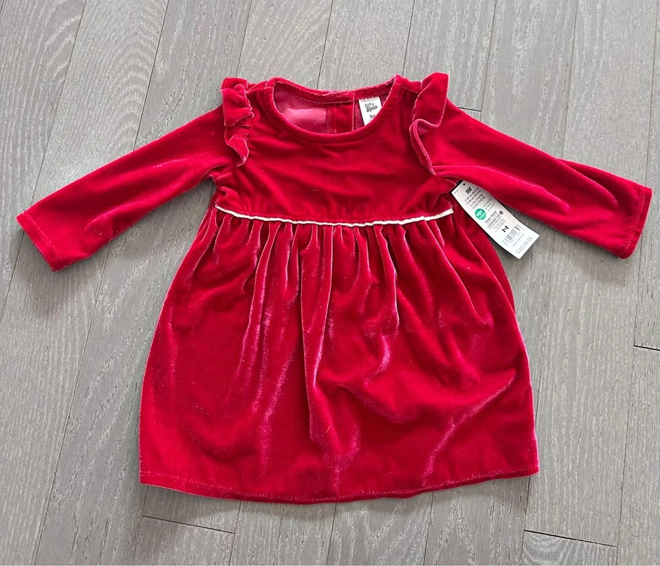 NWT - Carters Velour Dress, 9 months