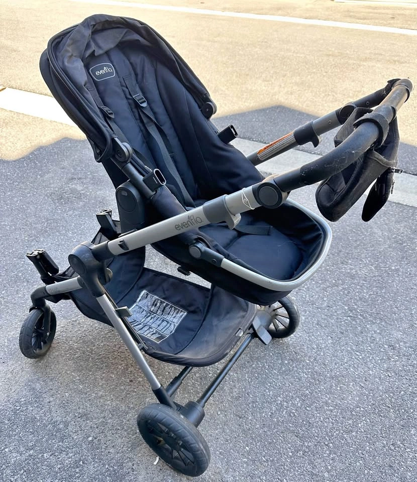 Evenflo Pivot Xpand Stroller