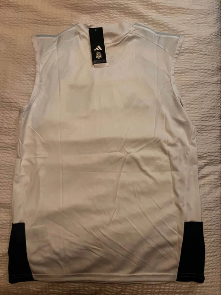 NEW ARGENTINA TRAINING JERSEYS IN - photo 4