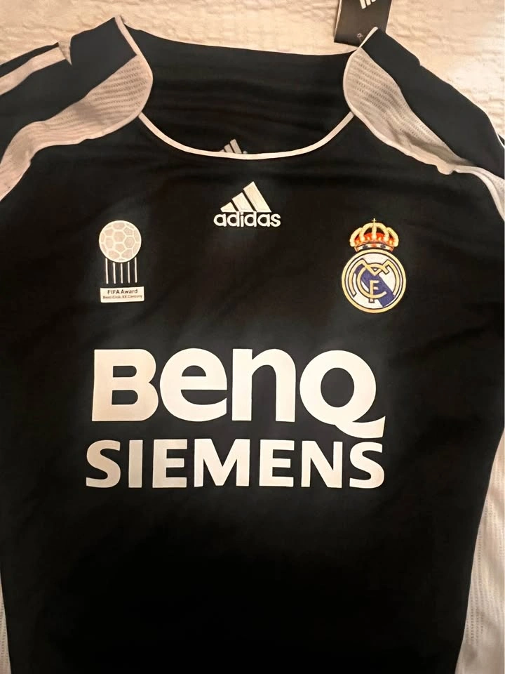NEW LONG SLEEVE REAL MADRID AWAY BECKHAM JERSEYS IN - photo 4