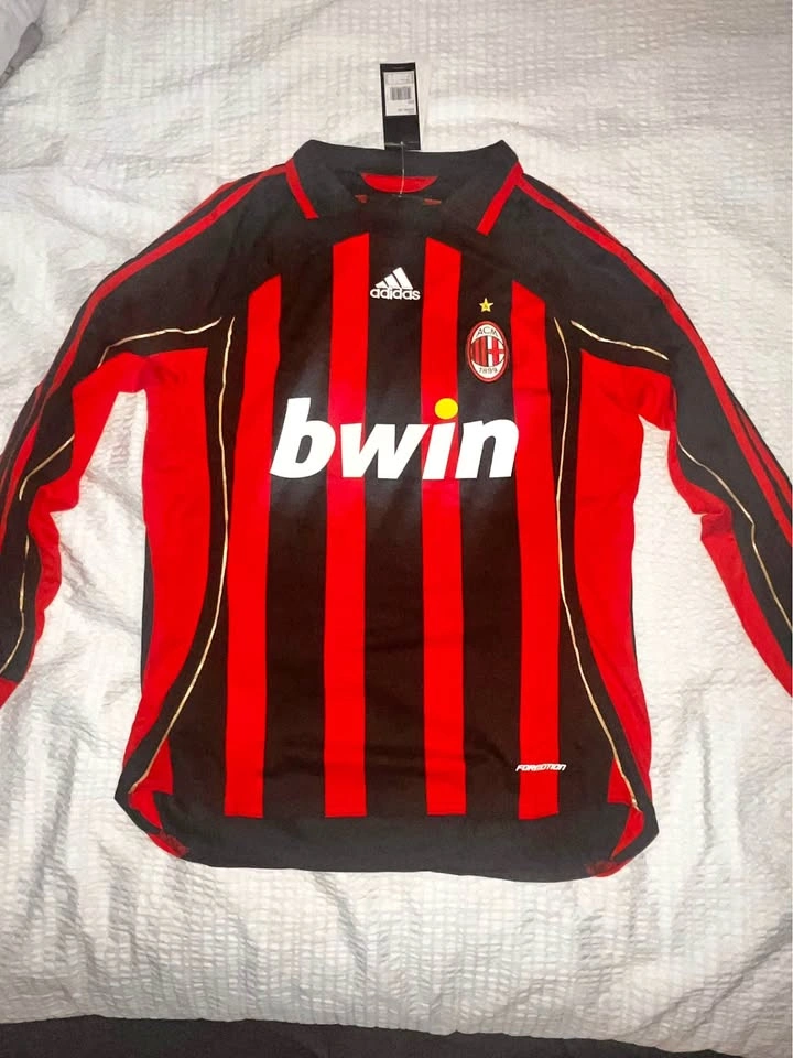LONG SLEEVE AC MILAN R9 JERSEYS JUST IN