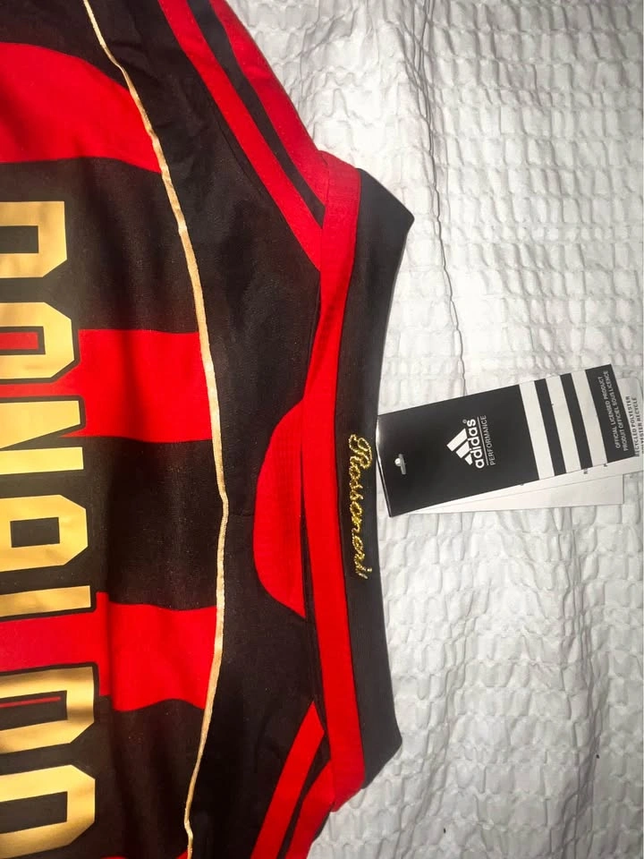 LONG SLEEVE AC MILAN R9 JERSEYS JUST IN - photo 3