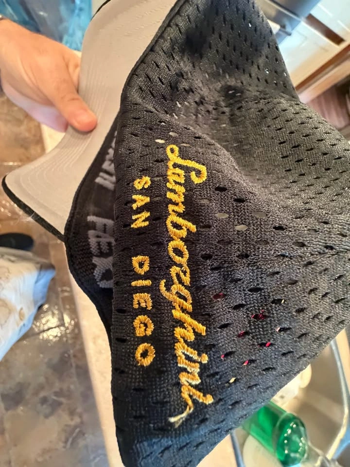 Hats for the car lover - photo 3