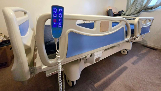 General care Medical bed fully functional - photo 2