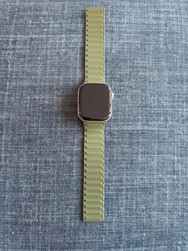 Apple watch 10 (46mm) GPS || Rose Gold ||1 original Nike band - photo 4