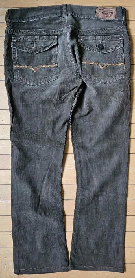 Vintage GUESS Jeans Grey Corduroy Bootcut Flap Pocket Pants - photo 2