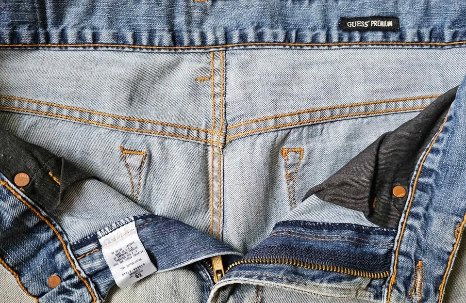 Vintage GUESS Premium Distressed Studded Light Wash Jeans - Size - photo 3