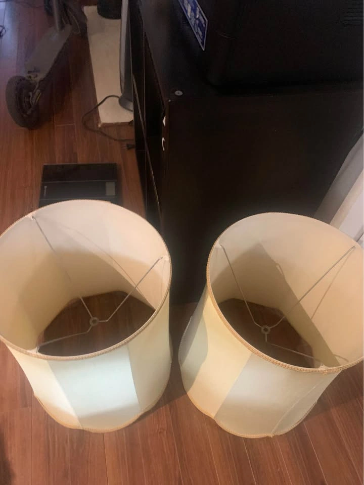 Large cream octagon lampshades - photo 2