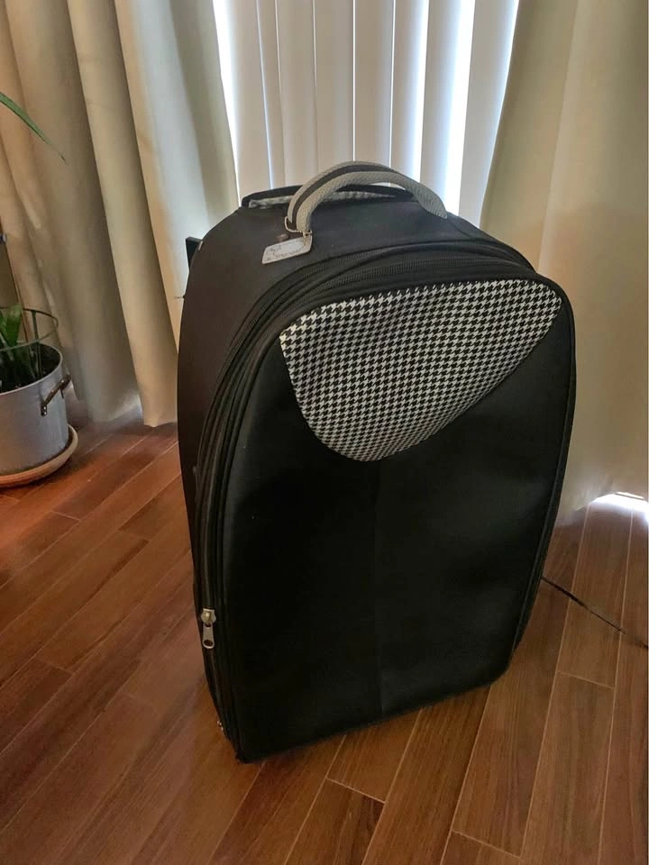 Black Houndstooth Suitcase with Wheels