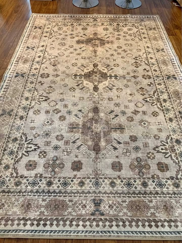 NEW Costco Wyatt & Ash 6’ x 9’ Machine Washable Area Rug