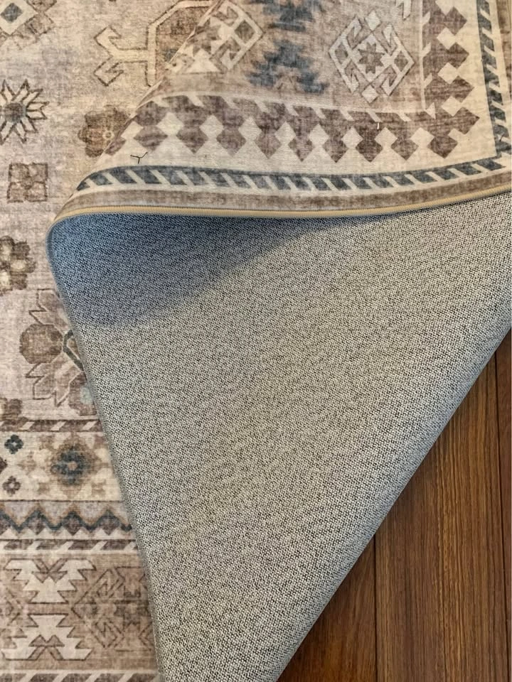 NEW Costco Wyatt & Ash 6’ x 9’ Machine Washable Area Rug - photo 3