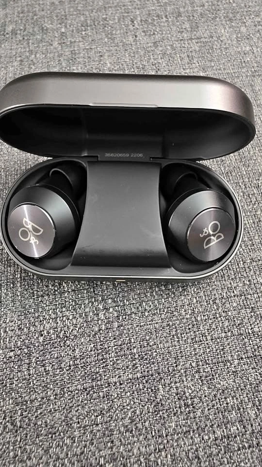 Bang & Olufsen Beoplay EQ Wireless Earbuds