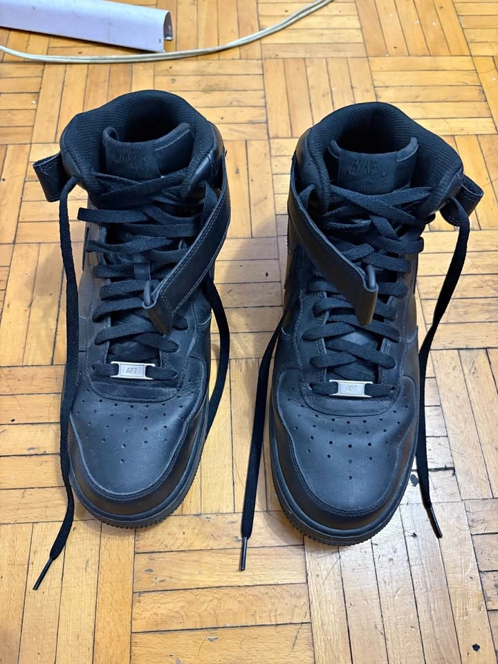 Nike Air Force 1 Mid '07 Black