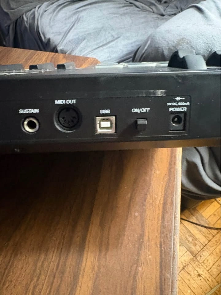 Alesis VI49 MIDI Keyboard Controller - photo 5