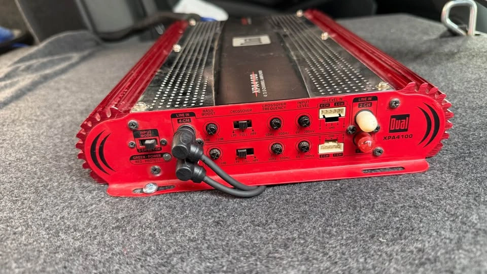 Skar Audio Subwoofer and Dual 600W Amp with Wiring Kit - photo 4
